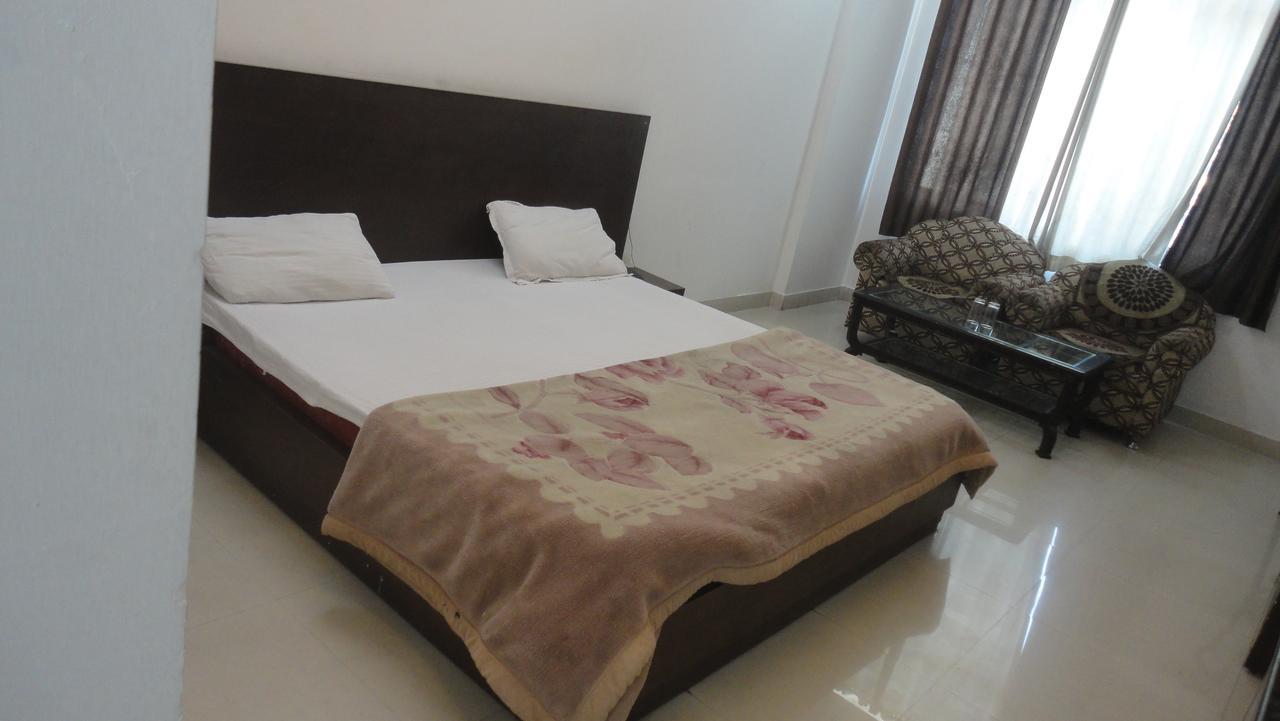 Hotel Satyartha Kathgodam Exterior photo